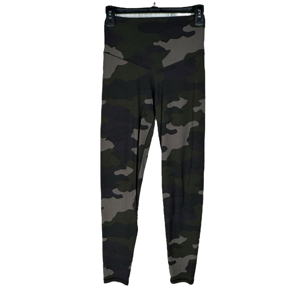 Offline by Aerie Medium 7/8 Leggings Real Me Hi-Rise Stretch Soft Green Camo